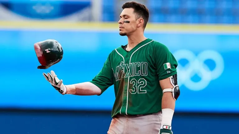 México debutó con derrota en el torneo