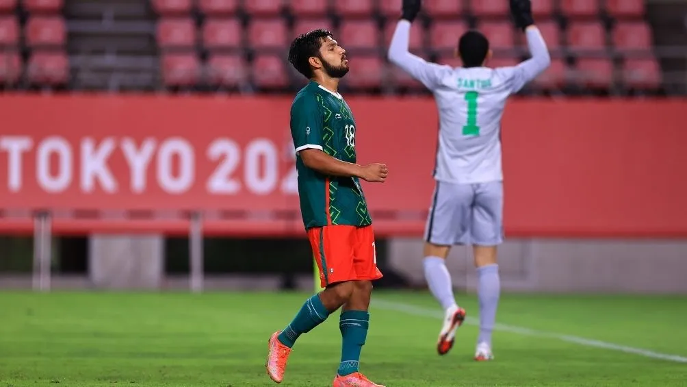 Aguirre falló su disparo