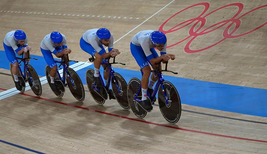 EFE El equipo italiano de Ciclismo de Pista en competencia