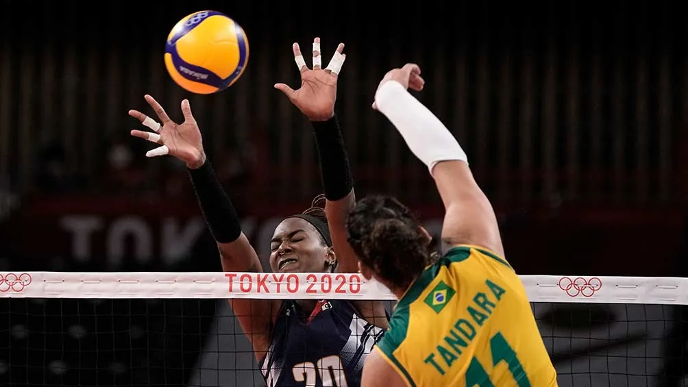 AP Tandara Caixeta en el partido ante República Dominicana