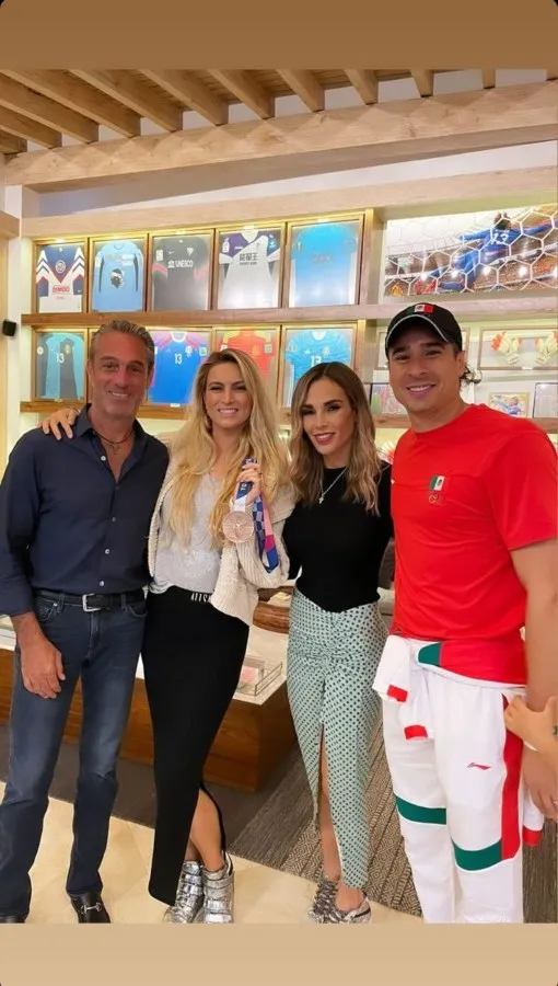 Festejo de Guillermo Ochoa