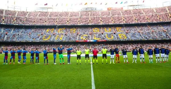 TWITTER @FCBarcelona_es Barcelona previo a partido en el Camp Nou