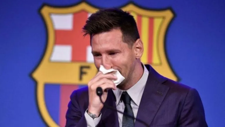 EFE Messi entre lágrimas en su despedida