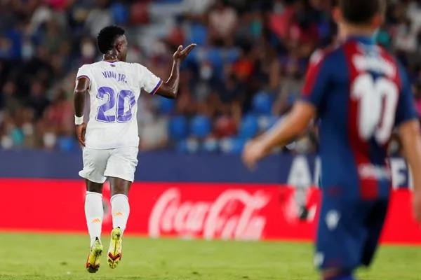 Vinicius Jr. rescató al Madrid