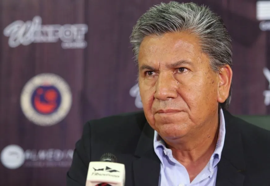 IMAGO7 Raúl Arias, en conferencia del prensa del Tibu