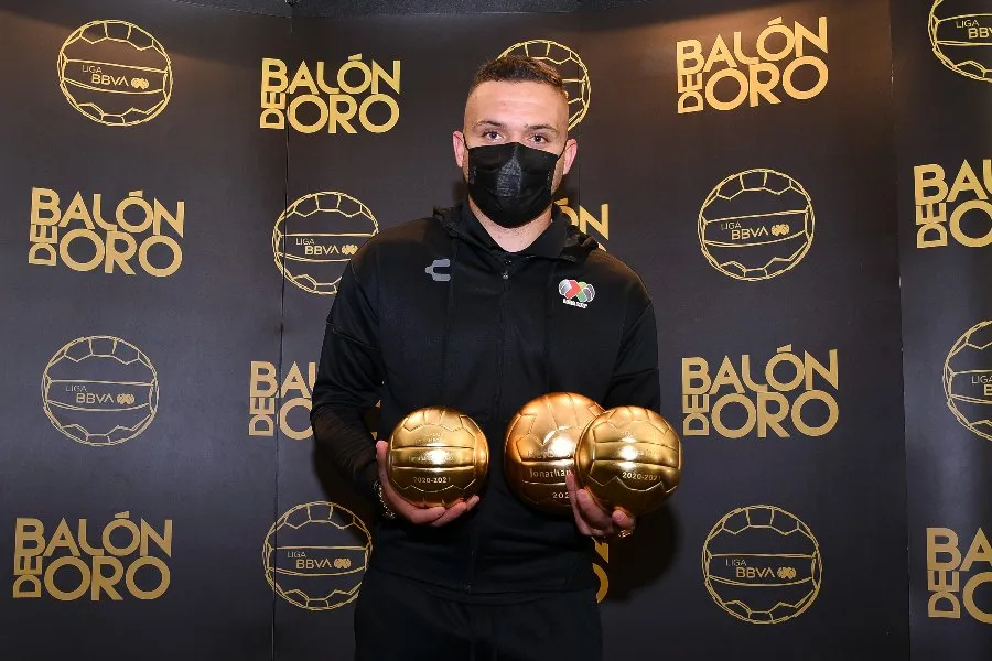 IMAGO7 Jonathan Rodríguez se llevó tres Balones de Oro