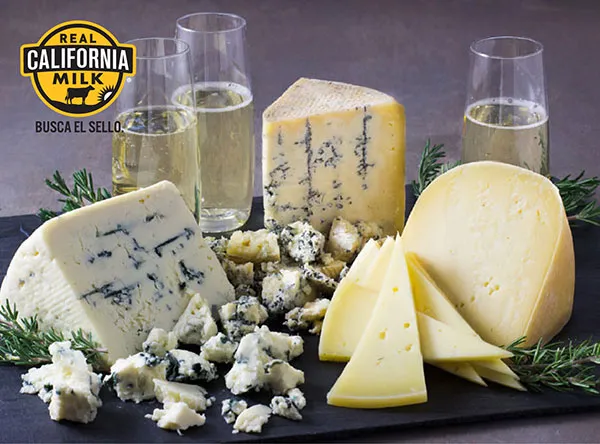REAL CALIFORNIA MILK Necesitas 3 raciones diarias de alimentos lácteos