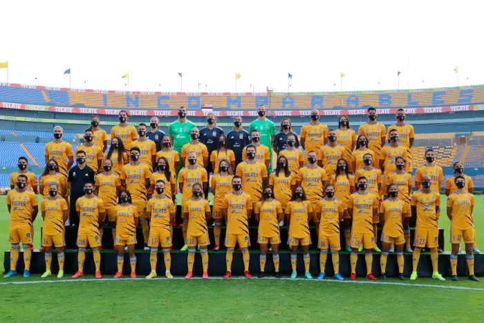 Foto oficial de Tigres para la temporada 21-22