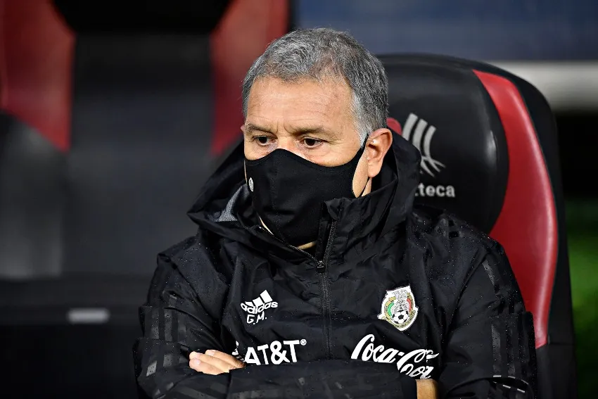 Gerardo Martino en el partido entre México y Jamaica