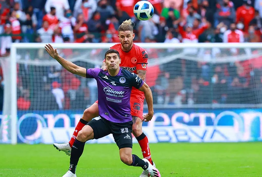 Barbieri en juego con Toluca