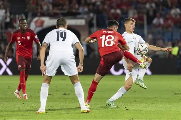 Acciones entre Italia y Suiza