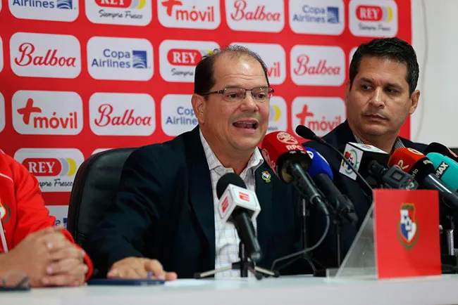 Manuel Arias, en conferencia de prensa