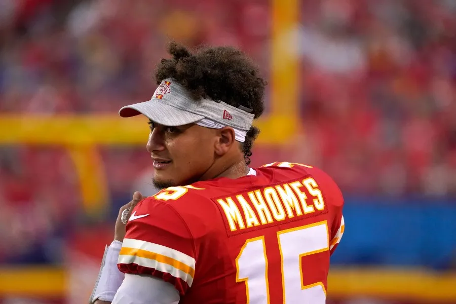 Patrick Mahomes durante un partido con Kansas City