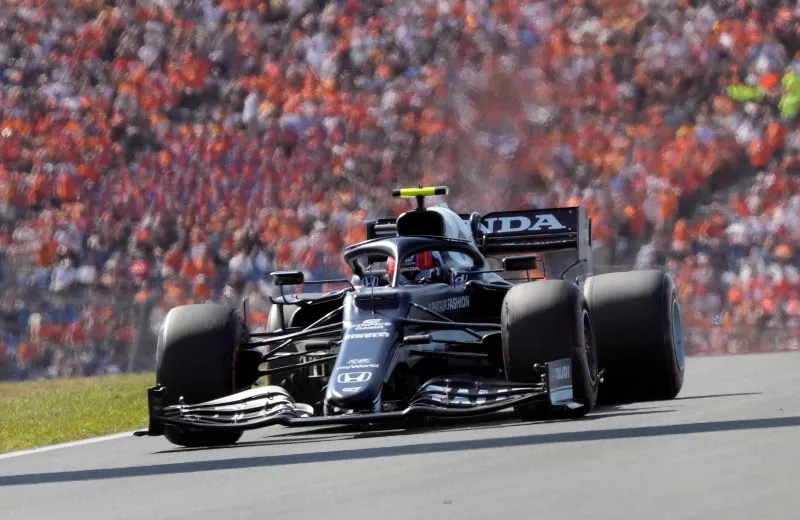 Pierre Gasly en su monoplaza