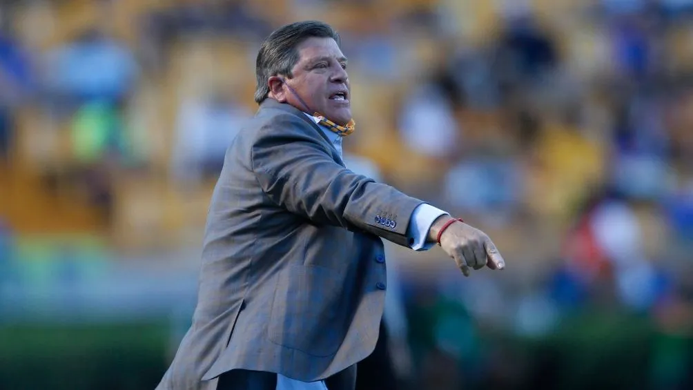 IMAGO7 Miguel Herrera, técnico de Tigres