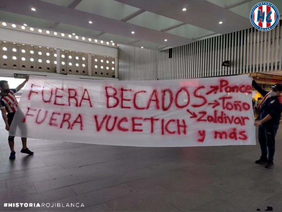 ESPECIAL Pancarta a los jugadores del Rebaño