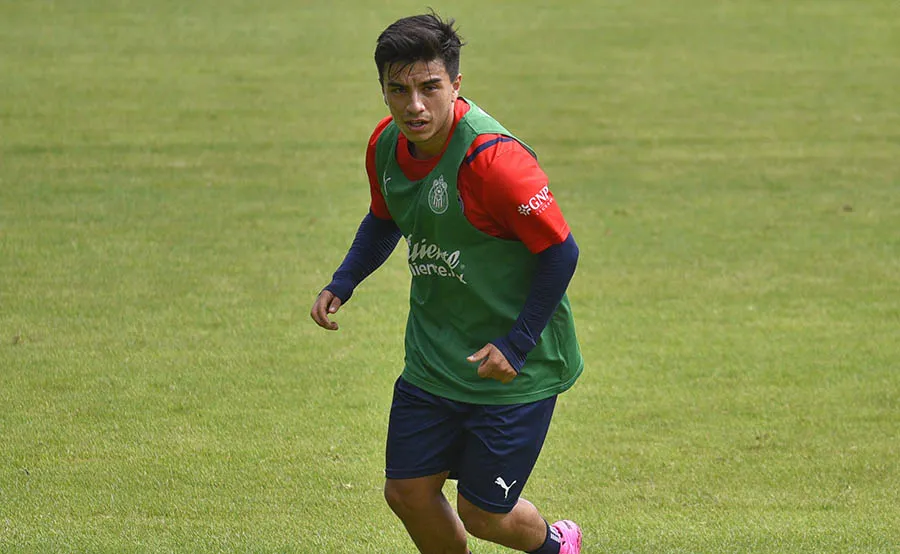 Fernando Beltrán en práctica con el Rebaño Sagrado