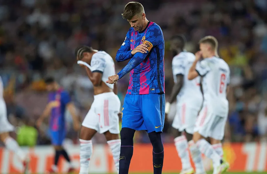EFE Gerard Piqué, durante el partido del Barcelona en Champions League