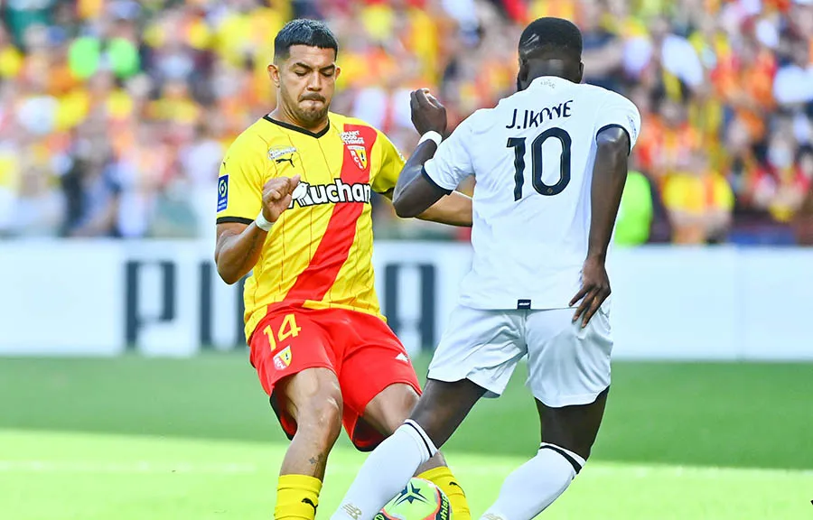 Juego entre el Lens y el Lille