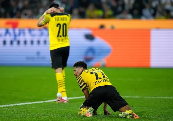 Jugadores del Borussia Dortmund durante partido frente al Mönchengladbach