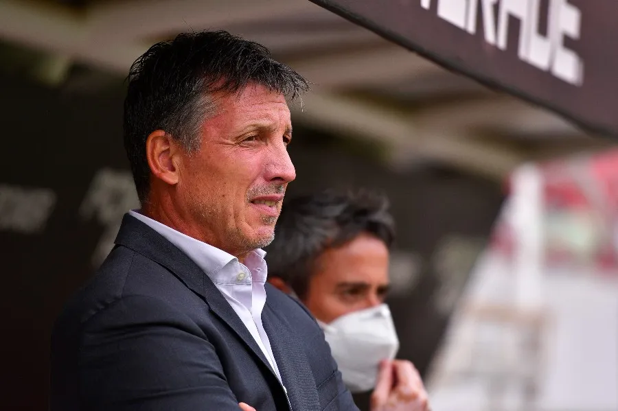 Siboldi dejó de ser el DT de Xolos