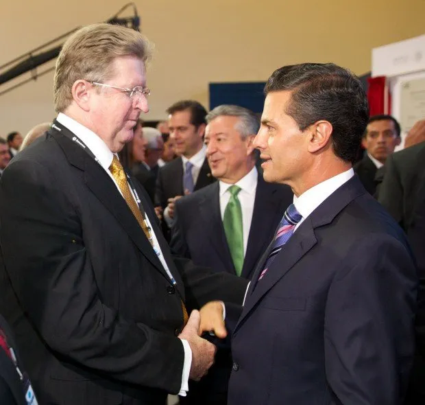 ESPECIAL Germán Larrea y Peña Nieto en evento