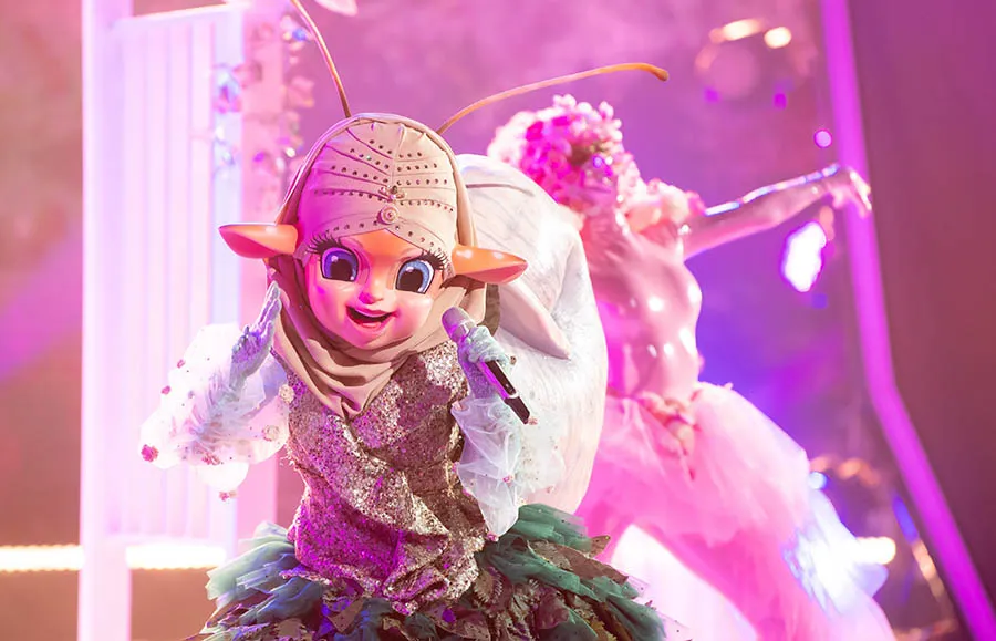 TWITTER @eslamascara Espinosa participando en el reality show