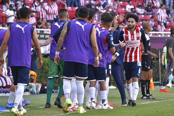 El festejo del gol del Chino Huerta