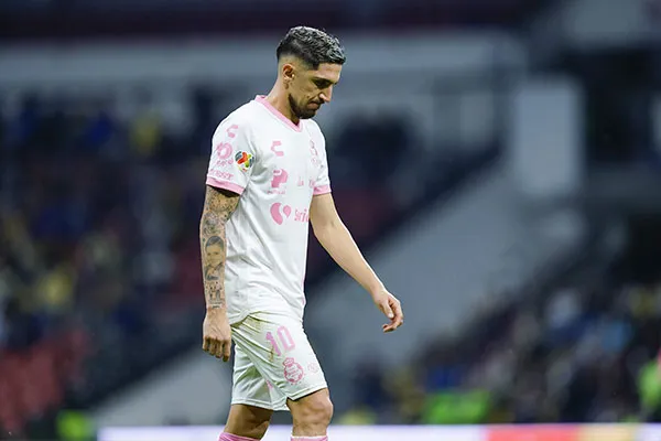 Diego Valdés tras su expulsión