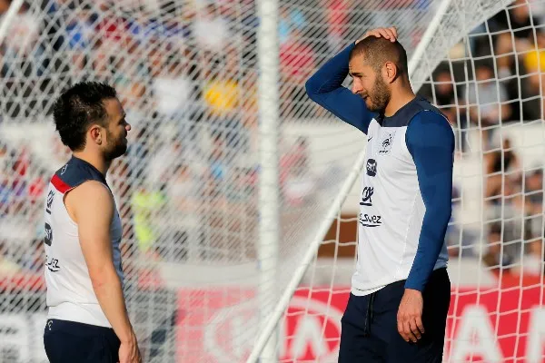 AP Valbuena y Benzema en la concentración con la Selección de Francia en 2014