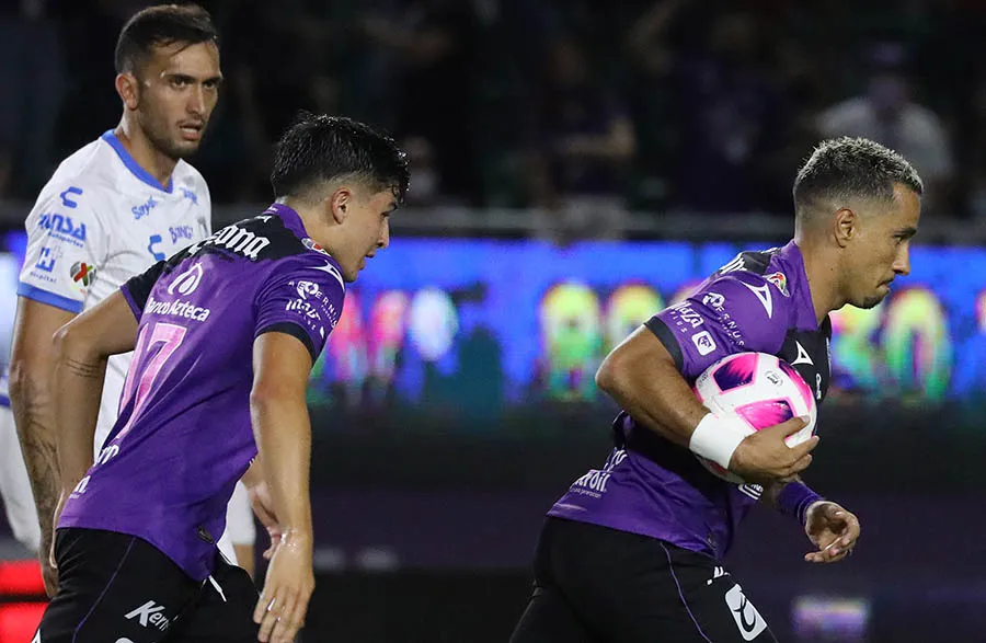 Camilo Sanvezzo igualó el marcador