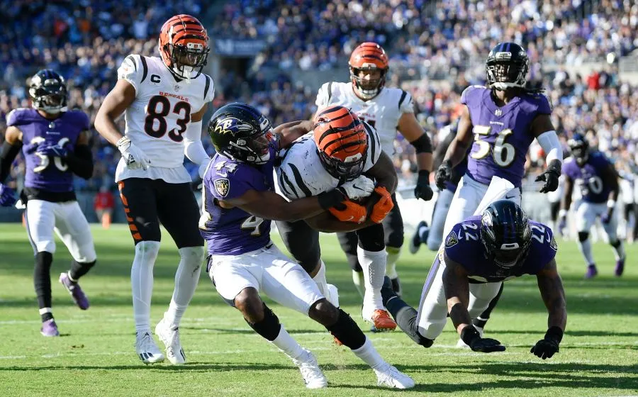 AP Joe Mixon llega a las diagonales