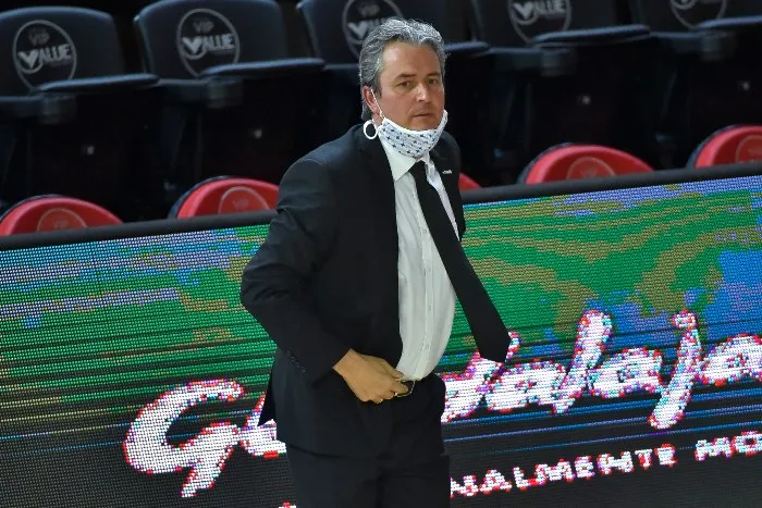 IMAGO7 Sergio Valdeolmillos dirigiendo