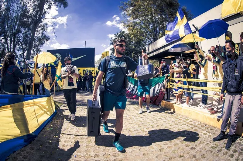 La afición anima a los jugadores