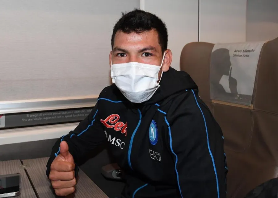 Chucky Lozano estaría en el radar del Manchester United