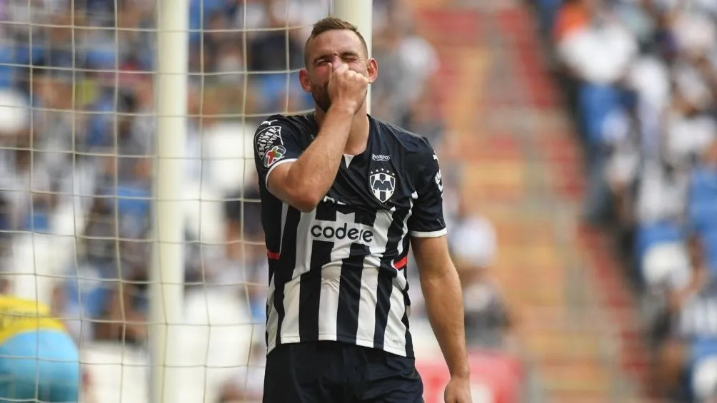 Janssen en un partido con Rayados