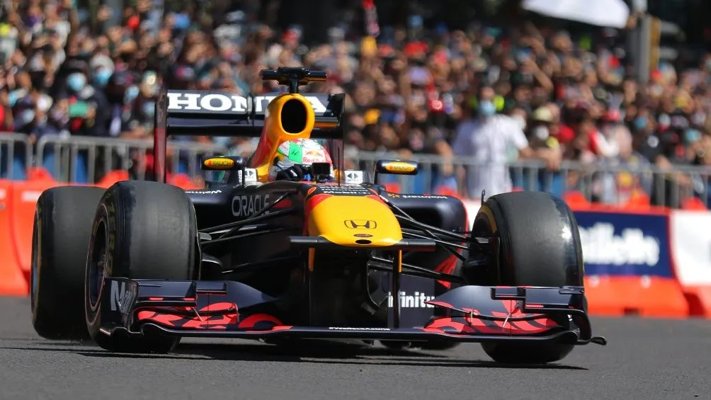 'Checo' Pérez en Show Run