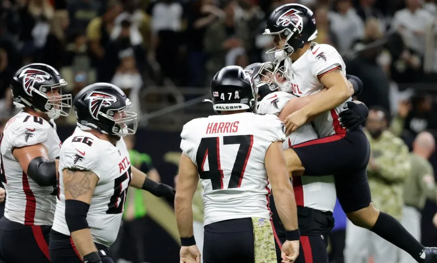 AP Younghoe Koo, tras el gol de campo de la victoria