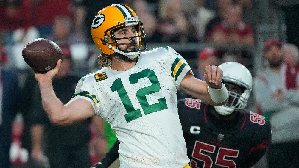 Aaron Rodgers jugando con Green Bay en NFL