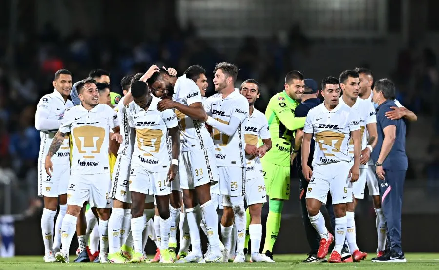 Jugadores auriazules celebraron triunfo ante La Máquina