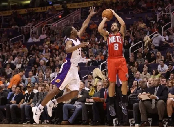 Deron Williams en acción en su paso por la NBA