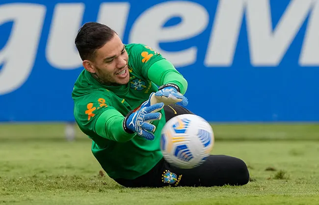 AP Ederson, durante un entrenamiento