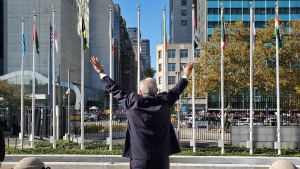 Andrés Manuel en la sede de la ONU de Nueva York