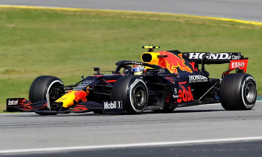 Checo Pérez en El GP de Brasil