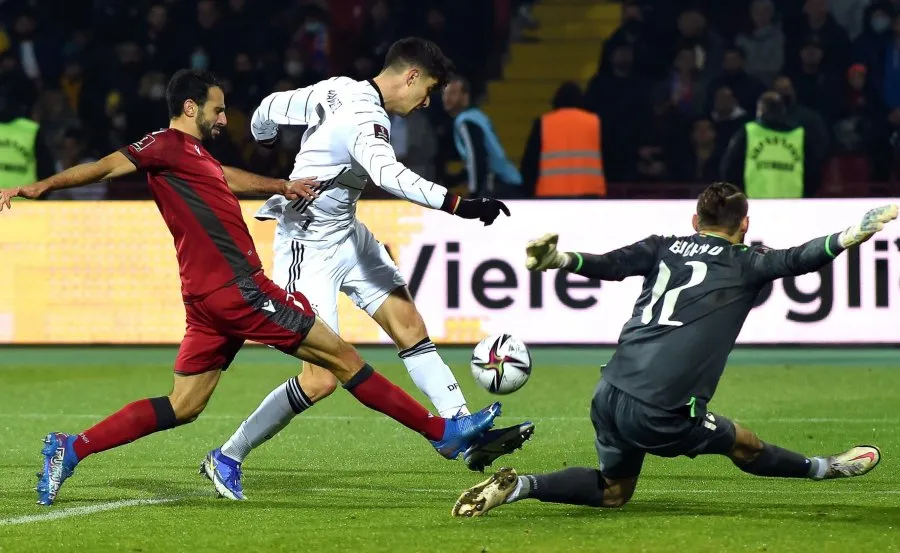 EFE Havertz define ante la salida de Stanislav Buchnev