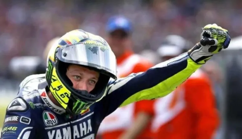 Rossi celebra triunfo