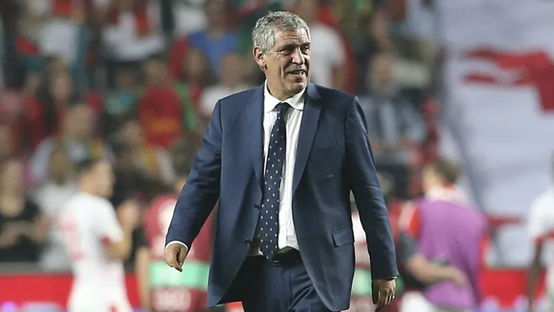 Fernando Santos durante un duelo de Portugal