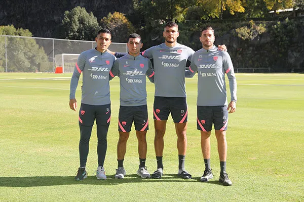 Integrantes de Pumas en Cantera