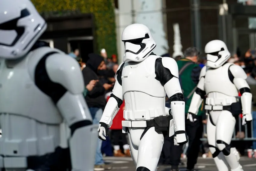 AP Stormtrooper en el desfile del Día de Acción de Gracias