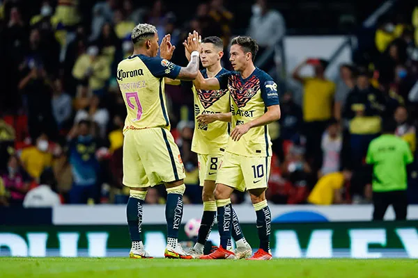 IMAGO7 Córdova celebra una anotación en el Coloso de Santa Úrsula